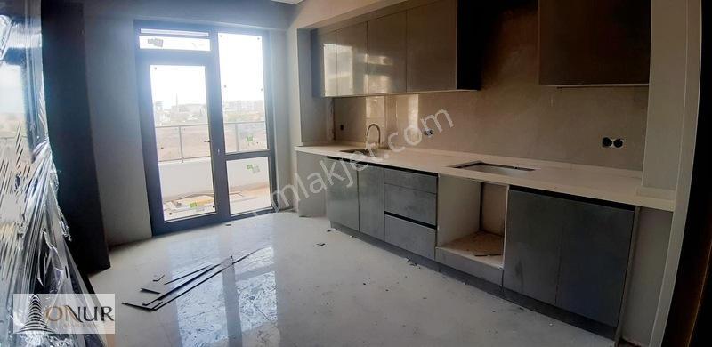 Onur Emlak Esenler Mah. Site İçi Kapalı Otoparklı 3+1 Daire — fotoğraf 8