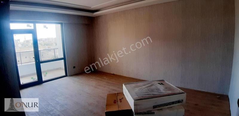 Onur Emlak Esenler Mah. Site İçi Kapalı Otoparklı 3+1 Daire — fotoğraf 10