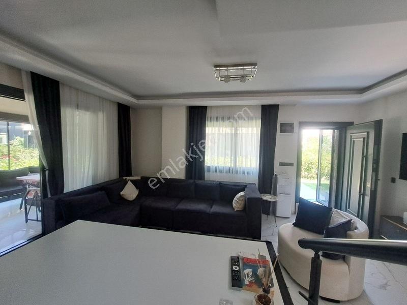 İzmir Seferihisar Doğanbey De Satılık 3+1 Villa — fotoğraf 15