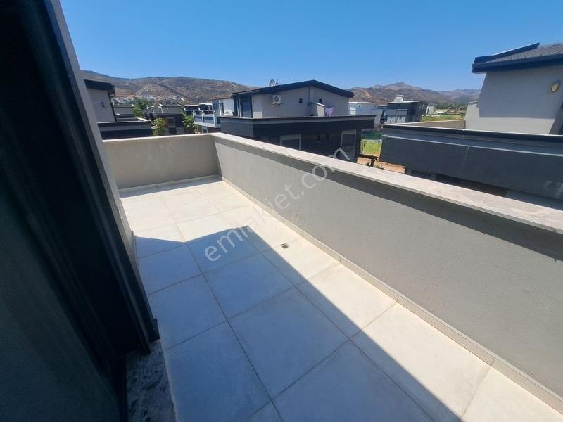 İzmir Seferihisar Doğanbey De Satılık 3+1 Villa — fotoğraf 35