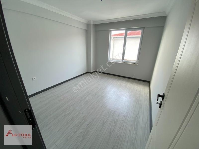 //aktürk Emlak\\ebeveyn+kiler+giyinme Oda+ankastre+iskan 0 Daire — fotoğraf 20