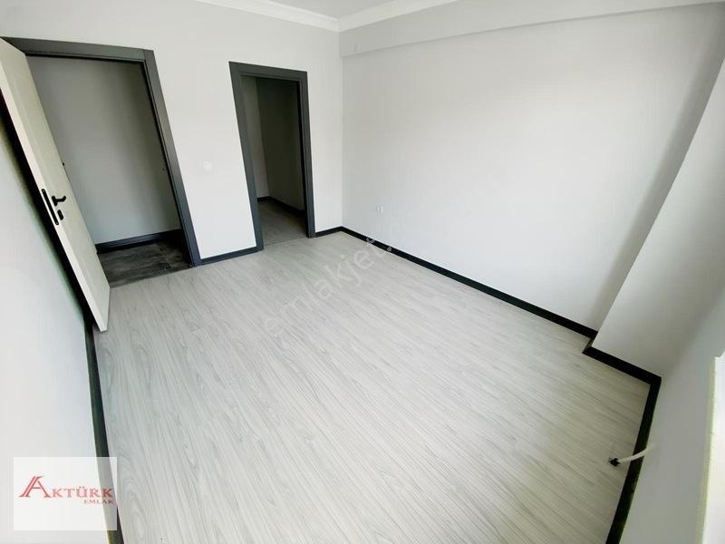 //aktürk Emlak\\ebeveyn+kiler+giyinme Oda+ankastre+iskan 0 Daire — fotoğraf 21