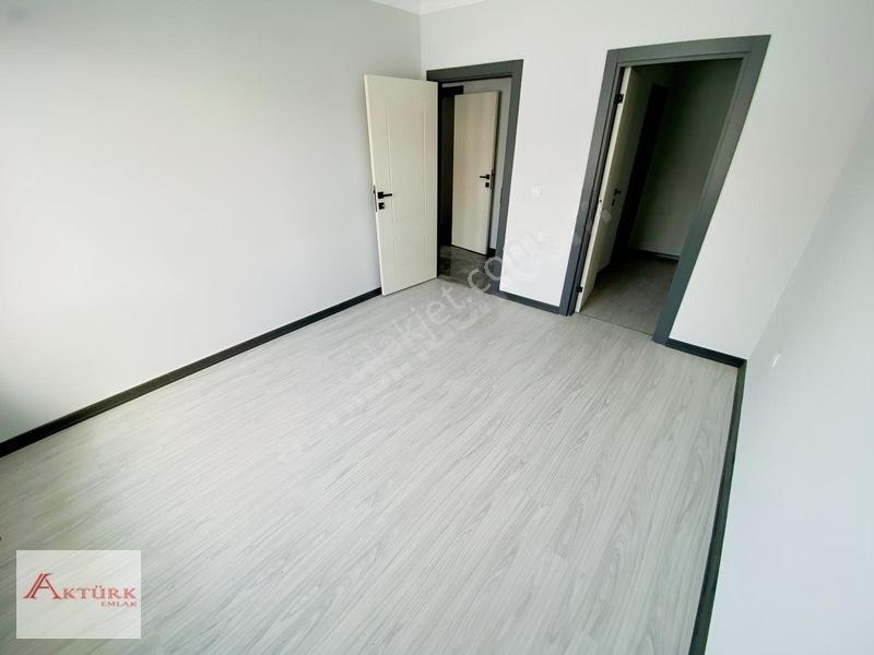 //aktürk Emlak\\ebeveyn+kiler+giyinme Oda+ankastre+iskan 0 Daire — fotoğraf 22