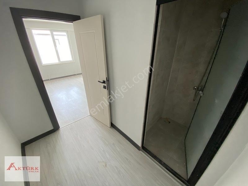 //aktürk Emlak\\ebeveyn+kiler+giyinme Oda+ankastre+iskan 0 Daire — fotoğraf 25