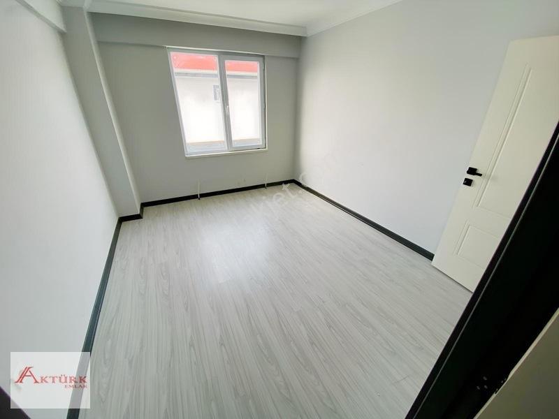 //aktürk Emlak\\ebeveyn+kiler+giyinme Oda+ankastre+iskan 0 Daire — fotoğraf 26