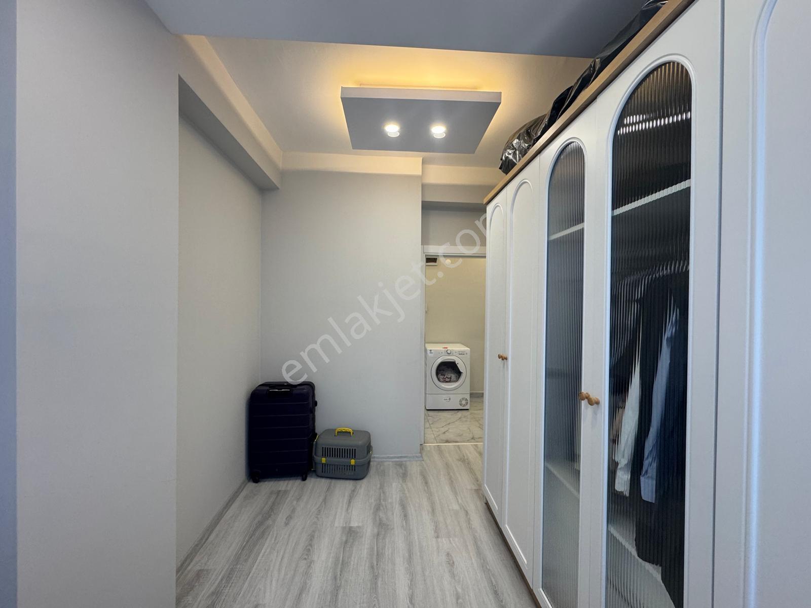 Altınovada Lüks Deniz Doğa Şehir Manzaralı 2+1 Daire — fotoğraf 16
