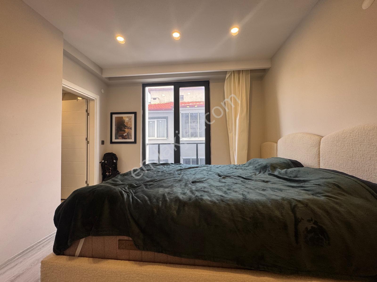 Altınovada Lüks Deniz Doğa Şehir Manzaralı 2+1 Daire — fotoğraf 20