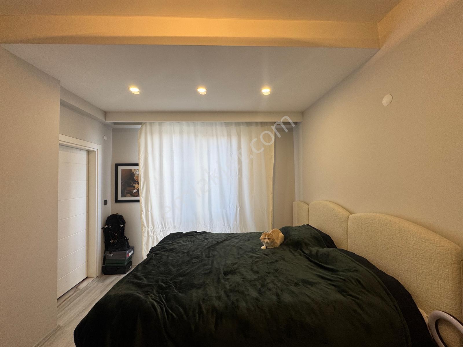 Altınovada Lüks Deniz Doğa Şehir Manzaralı 2+1 Daire — fotoğraf 24