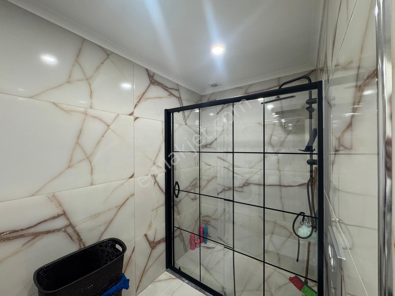 Altınovada Lüks Deniz Doğa Şehir Manzaralı 2+1 Daire — fotoğraf 27