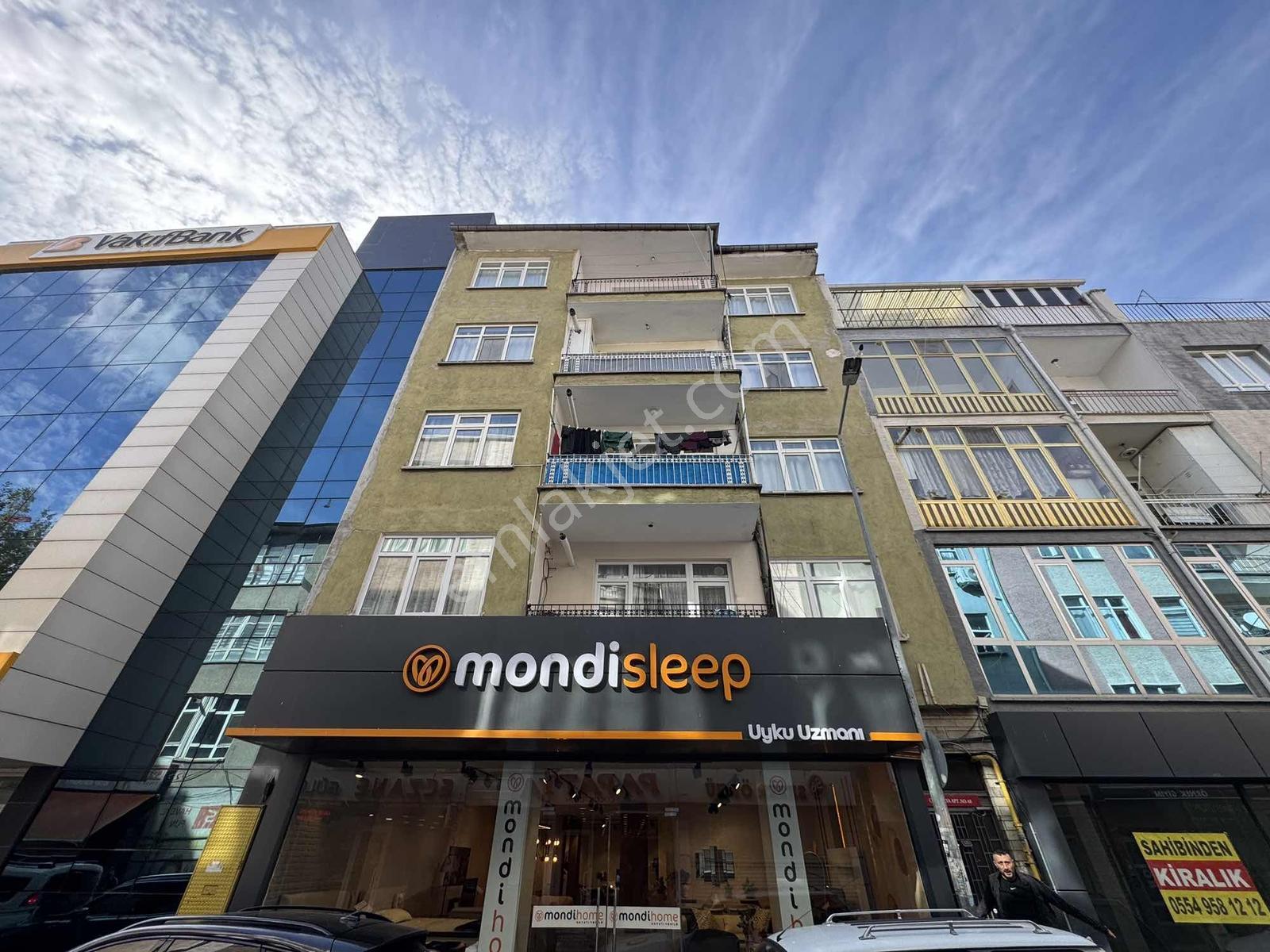 An-Ka'Dan Çarşı Merkezde Satılık Daire
