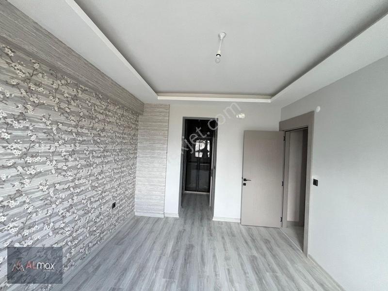 Mimsin Şirintepe Mahallesinde 3,5+1 Satlık Kombili Daire