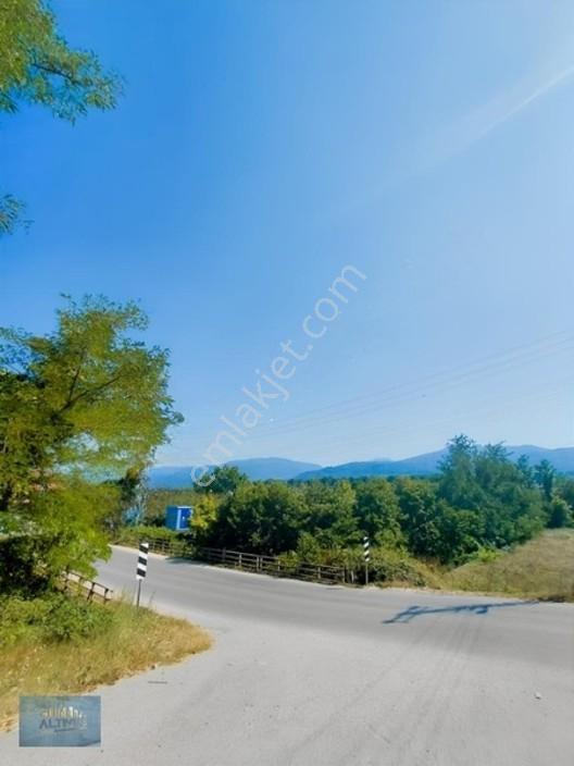 Merkezi Konumda 367 Mt2 İmarlı Arsa