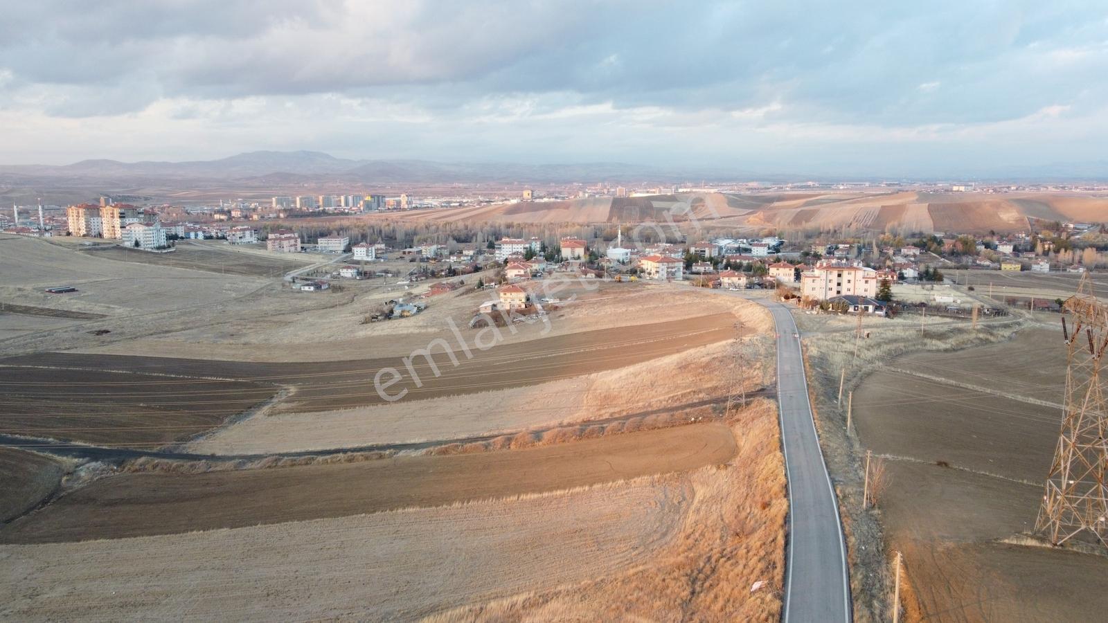 --*Altınova Da İmara Sınır 950 (801Ada1) Parsel 156 Metre--*