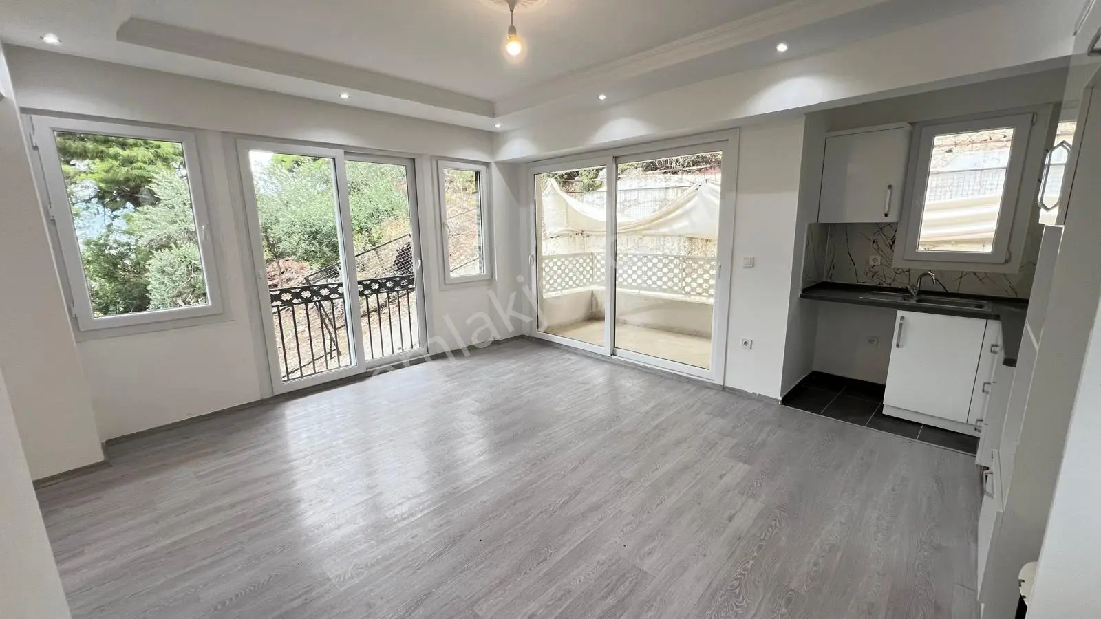 Goldhouse Dan Satılık Sıfır Daire Kesikkapı 3+1 Çatı Dubleks — fotoğraf 4