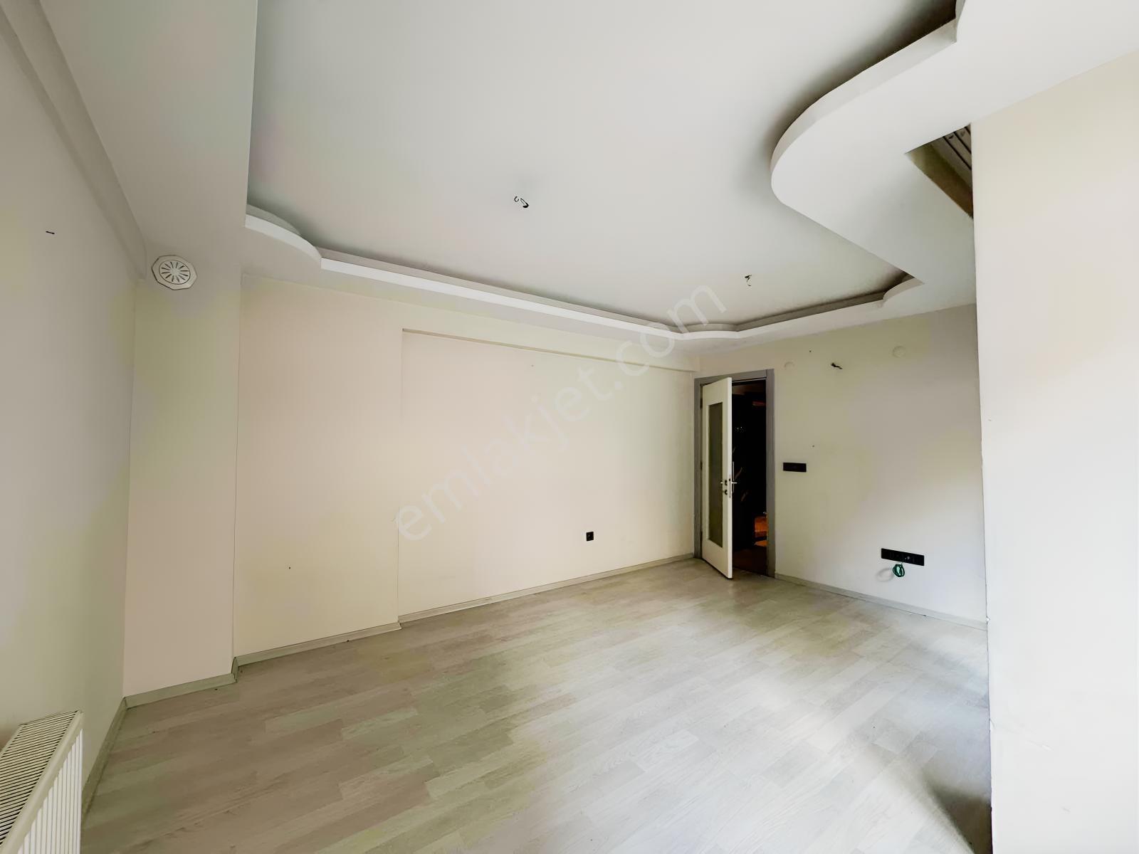 Msg'den Bozyaka Pazaryerine 150 M.- Yeni Binada 2+1 Fırsat Daire — fotoğraf 11