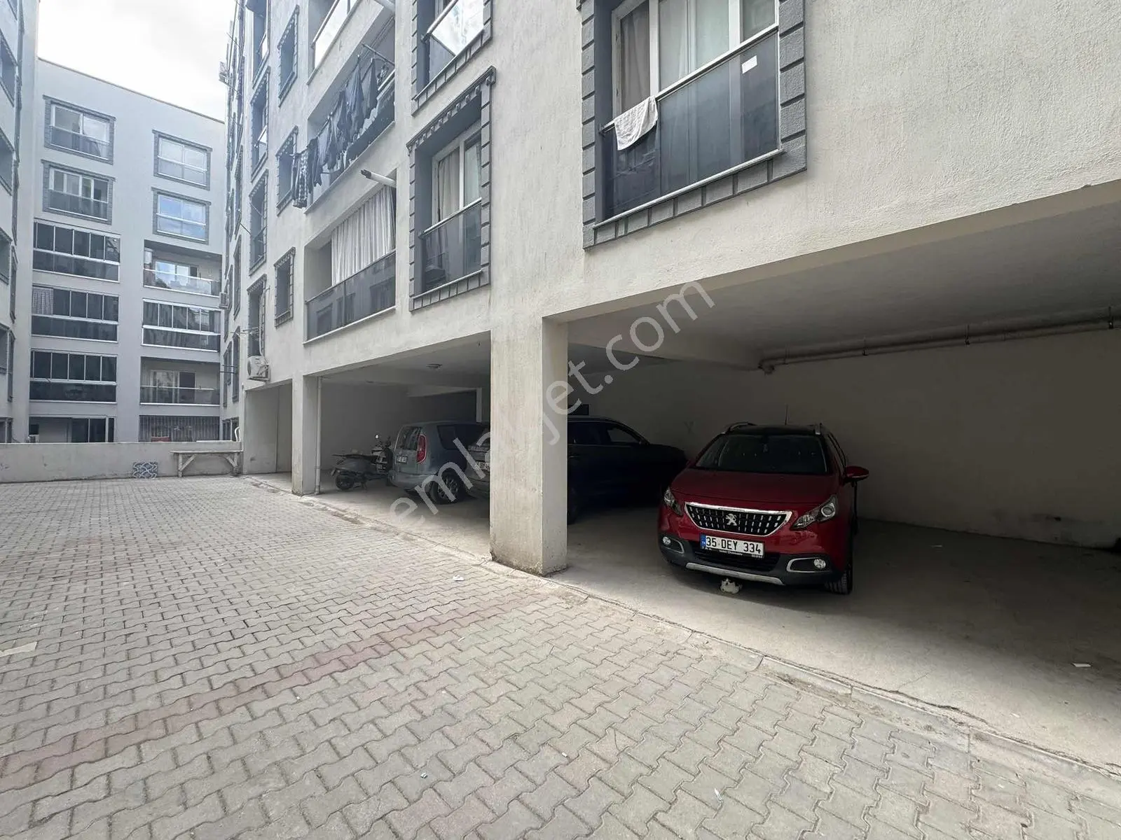 Msg'den Bozyaka Pazaryerine 150 M.- Yeni Binada 2+1 Fırsat Daire — fotoğraf 44