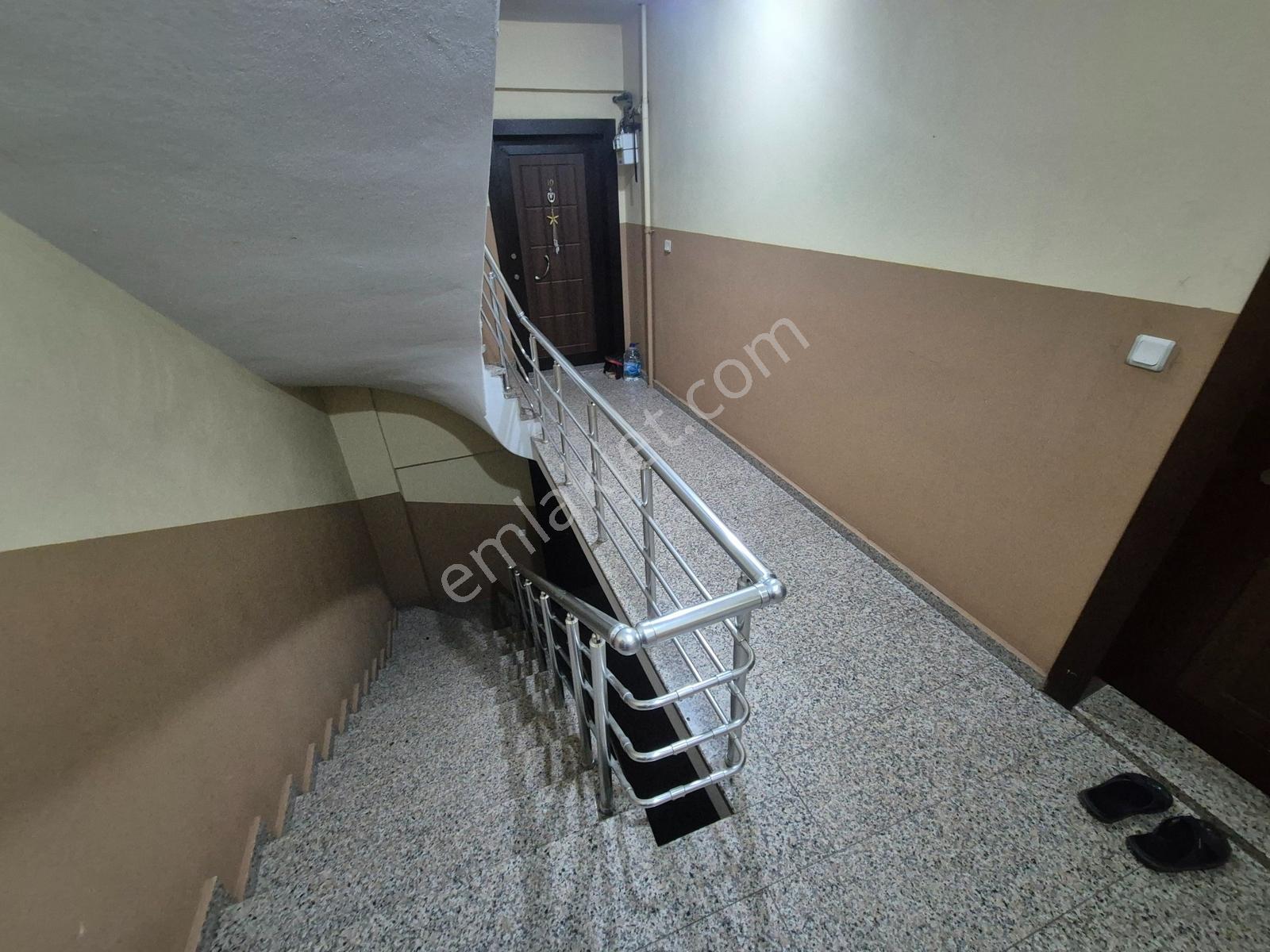 Bağlarbaşın'da Fırsat Satılık 2+1 95m2 Net Arakat Daire — fotoğraf 32