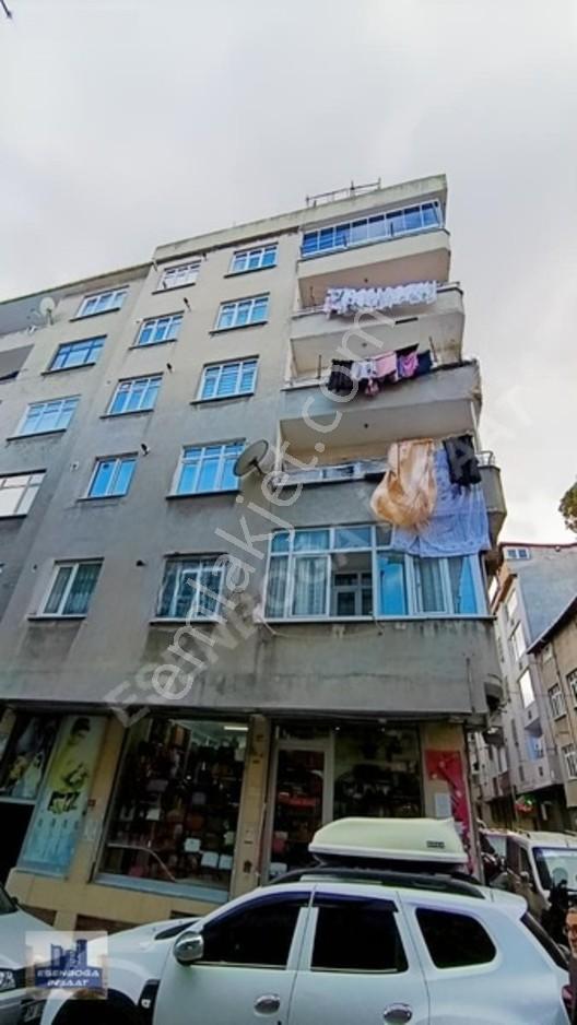 Esenboğadan Satılık 2+1 Ara Kat Yüzyıl Sali Pazarinda Masrafsız — fotoğraf 2