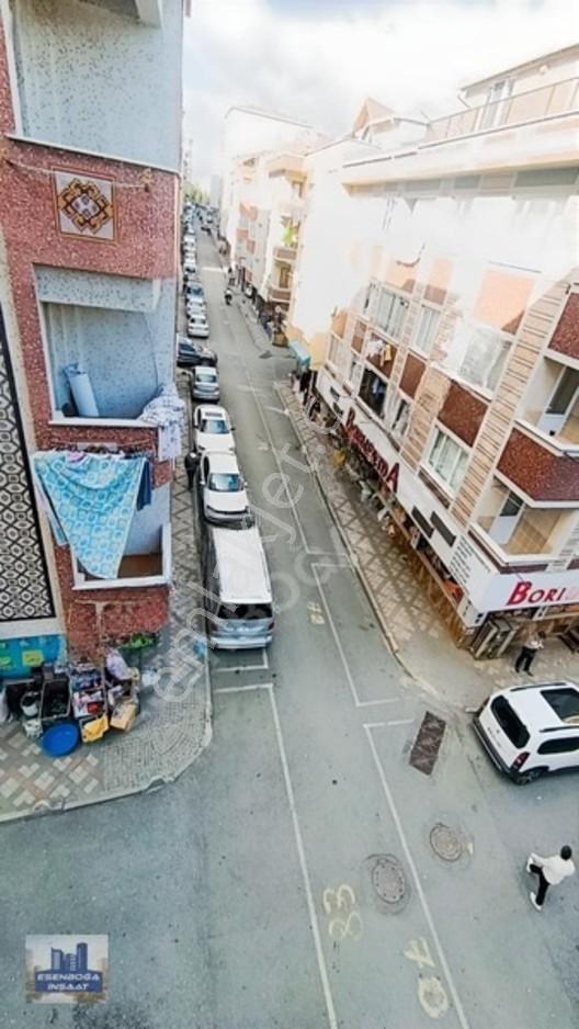 Esenboğadan Satılık 2+1 Ara Kat Yüzyıl Sali Pazarinda Masrafsız — fotoğraf 5