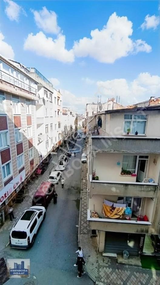 Esenboğadan Satılık 2+1 Ara Kat Yüzyıl Sali Pazarinda Masrafsız — fotoğraf 6