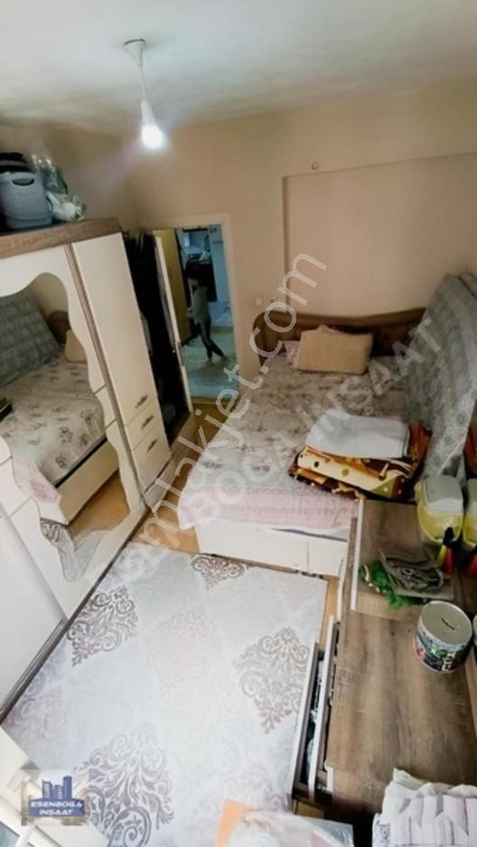 Esenboğadan Satılık 2+1 Ara Kat Yüzyıl Sali Pazarinda Masrafsız — fotoğraf 19