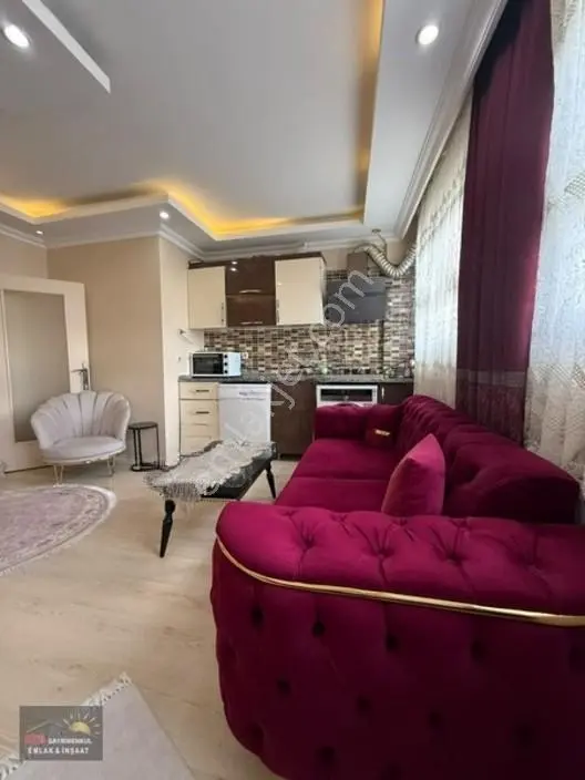 Düz Giriş Seviyesinde Satılık Bahçe Katı 1+1 Daire — fotoğraf 2