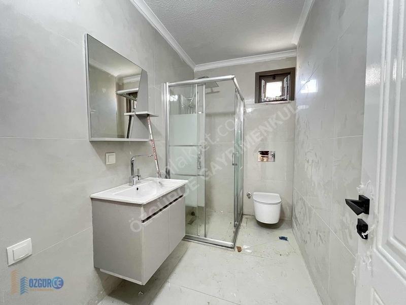 Özgürce'den Limitsiz Kredili Asansörlü Lüks Geniş 2+1 Ara Kat — fotoğraf 13