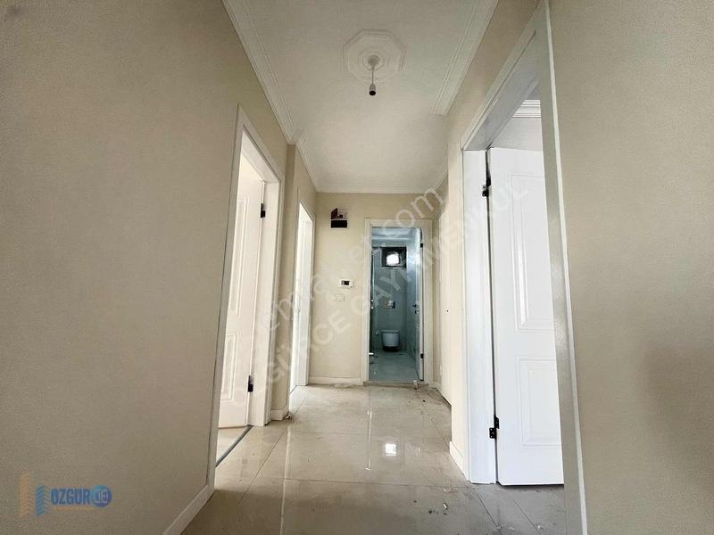 Özgürce'den Limitsiz Kredili Asansörlü Lüks Geniş 2+1 Ara Kat — fotoğraf 17