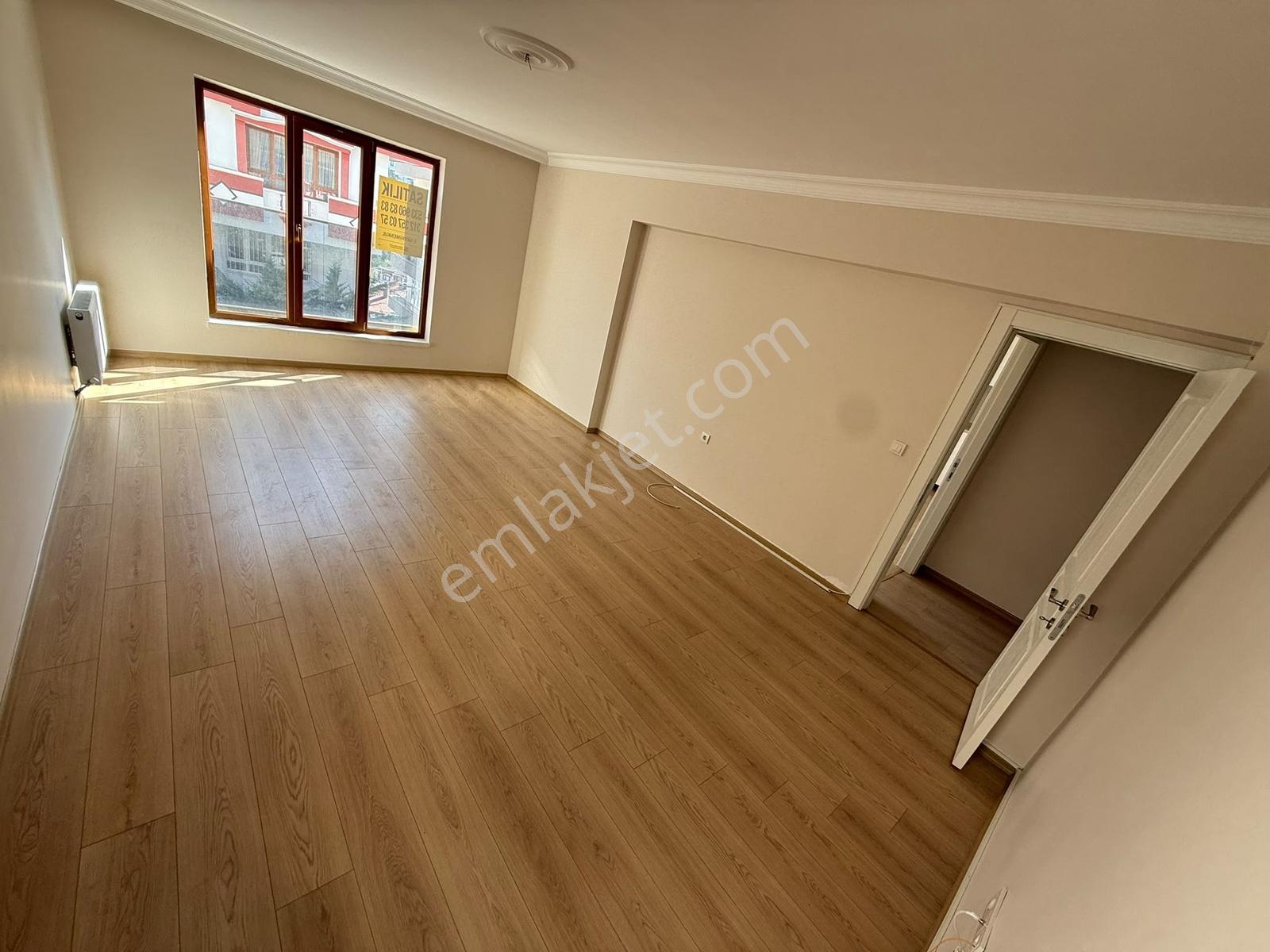 Vatan'dan Bağlarbaşı'nda 1. Kat Ön Cephe 3+1 Bağımsız 150 M2!!!! — fotoğraf 10