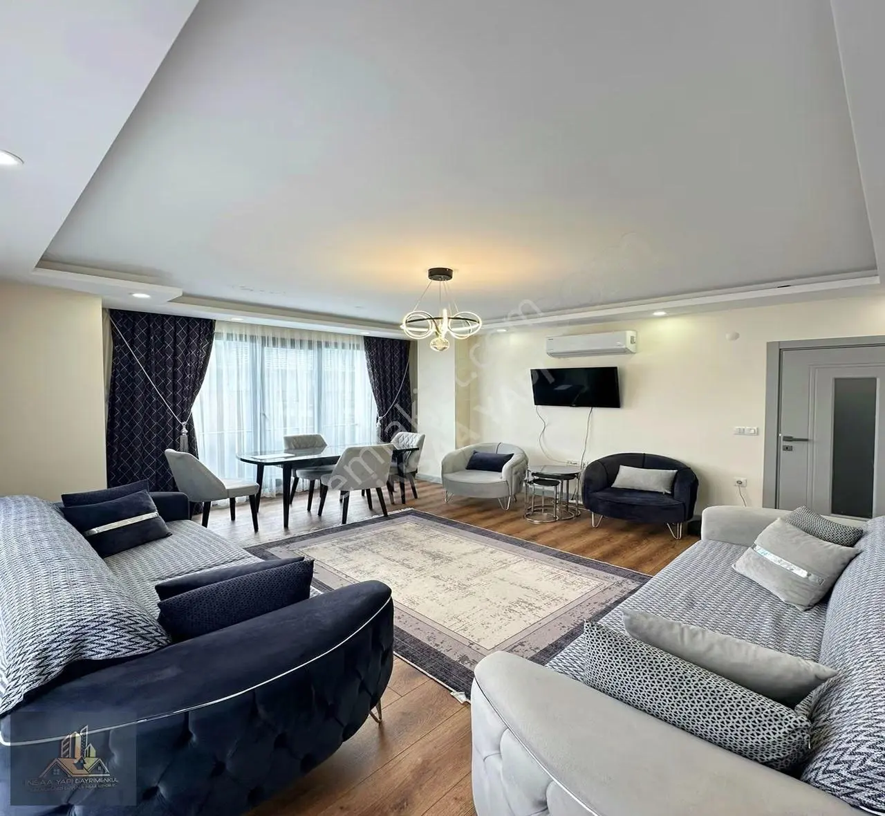 Beylikdüzü Kavaklı'Da Satılık Deniz Manzaralı 5+2 Dubleks Daire