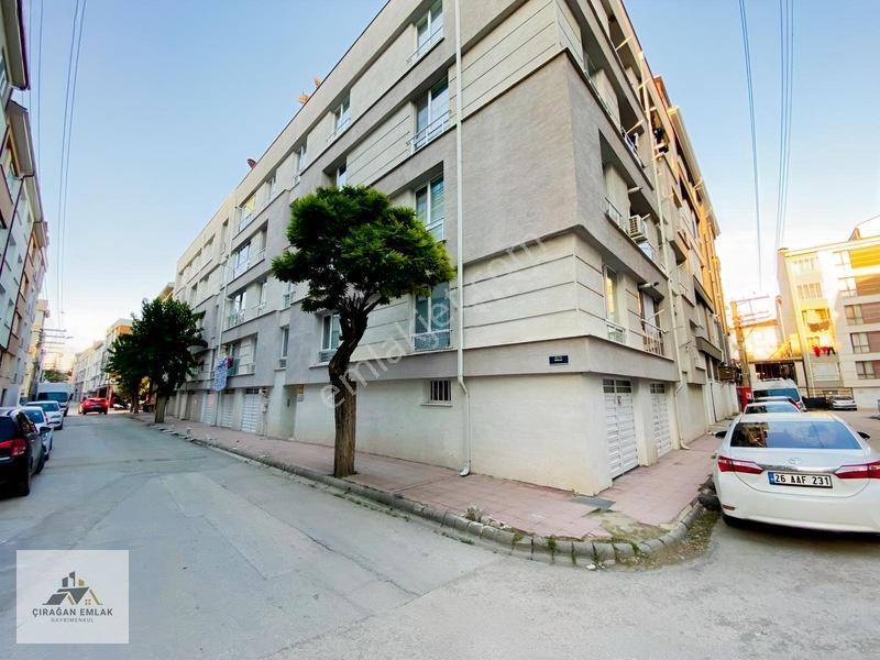 Çırağan Emlak'tan Kumlubel Mah.esenli Cad. Yakını 3+1 Daire — fotoğraf 2