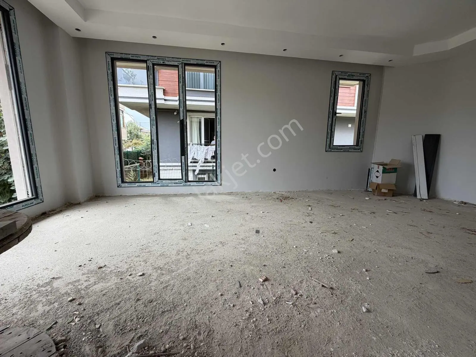 Samandra Metroya Yenişehir Has Yürüme Ms 2+1 Satışta — fotoğraf 5