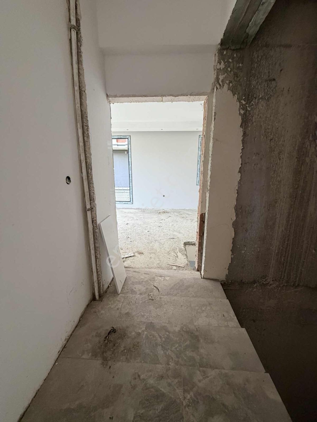 Samandra Metroya Yenişehir Has Yürüme Ms 2+1 Satışta — fotoğraf 11