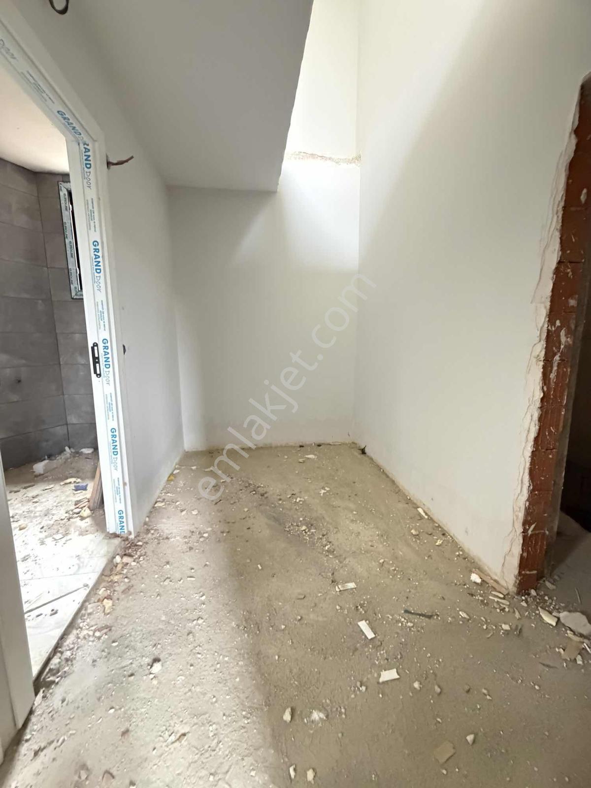 Samandra Metroya Yenişehir Has Yürüme Ms 2+1 Satışta — fotoğraf 22