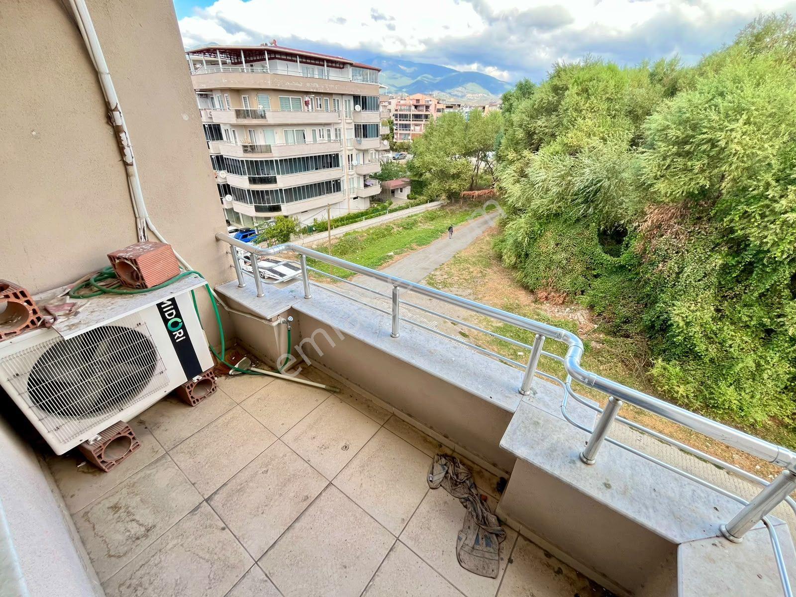 Yetkili Sezgin Emlaktan İkizçay'da Asansörlü Geniş 5+1 Dubleks — fotoğraf 30