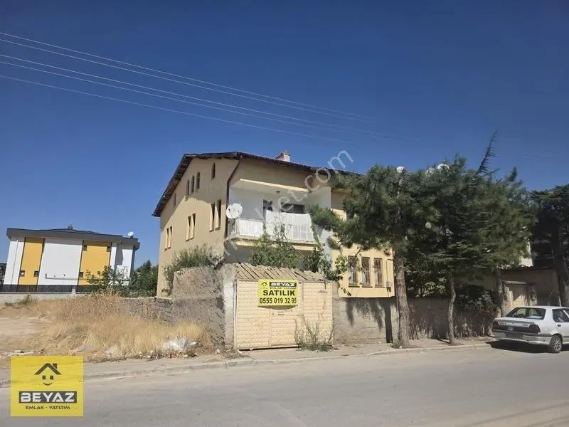 Beyaz Emlak Yatırım'dan Erenköy'de Satılık Müstakil Ev — fotoğraf 2
