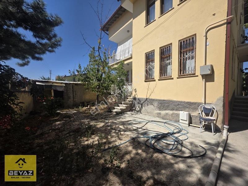 Beyaz Emlak Yatırım'dan Erenköy'de Satılık Müstakil Ev — fotoğraf 6