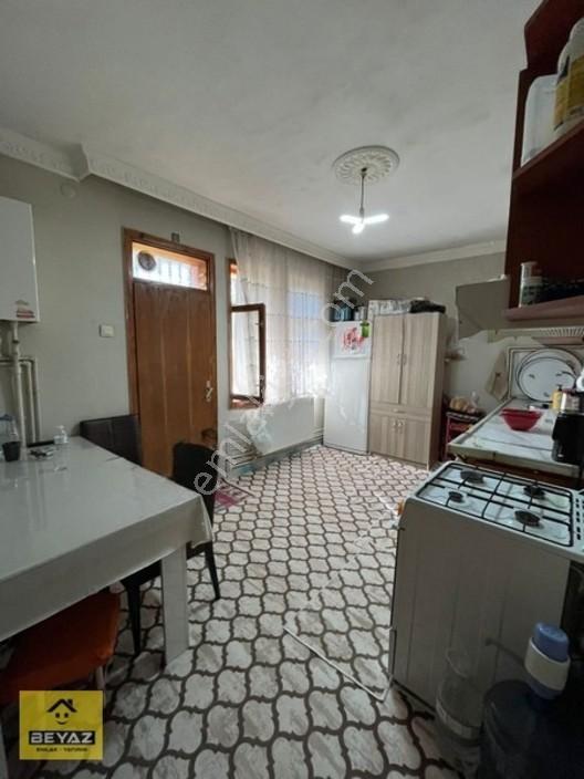 Beyaz Emlak Yatırım'dan Erenköy'de Satılık Müstakil Ev — fotoğraf 10