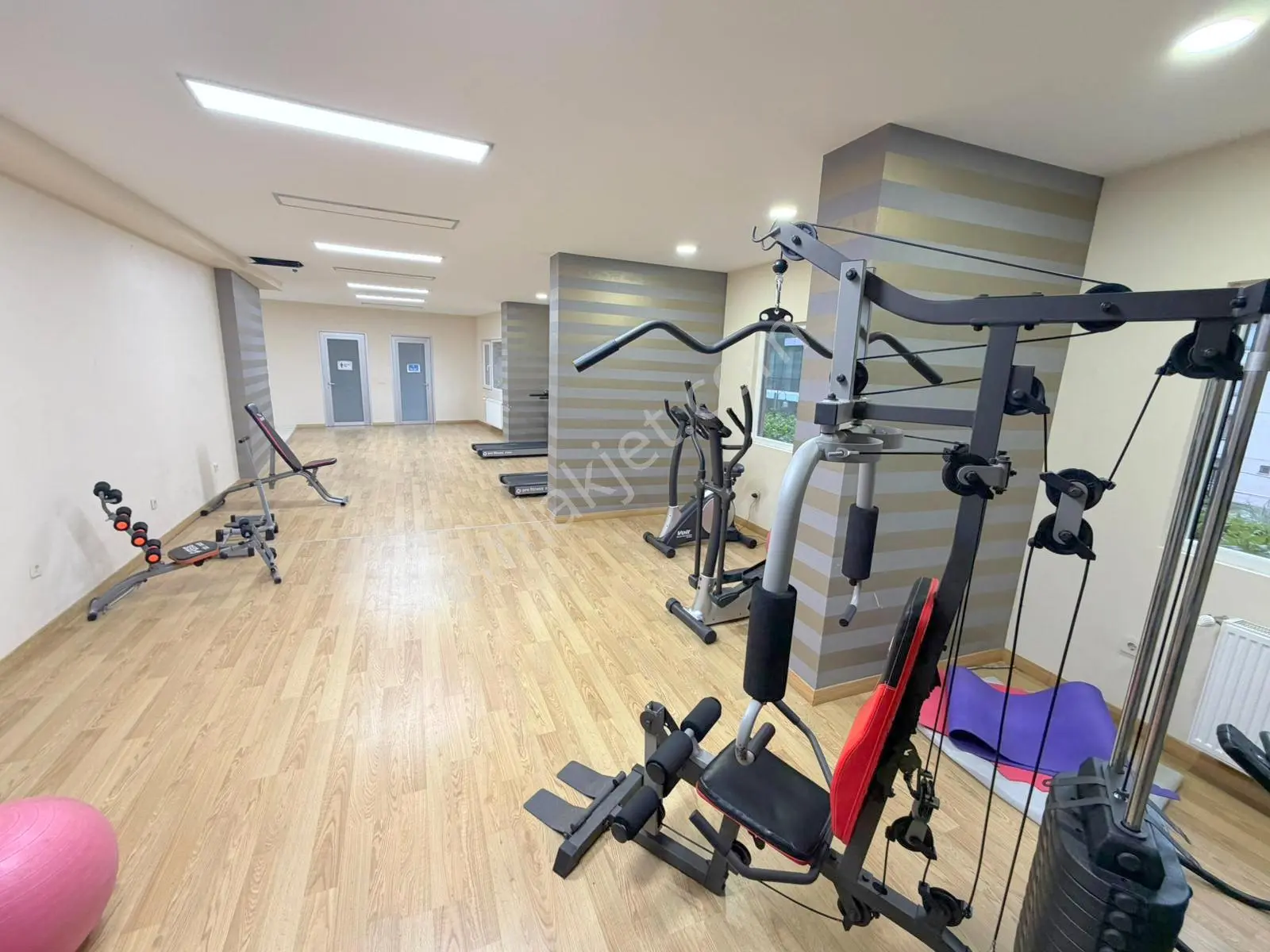 Mertcan'dan Ary Efedra Sitesi İçinde Balkonlu Geniş Ferah 2+1 — fotoğraf 29