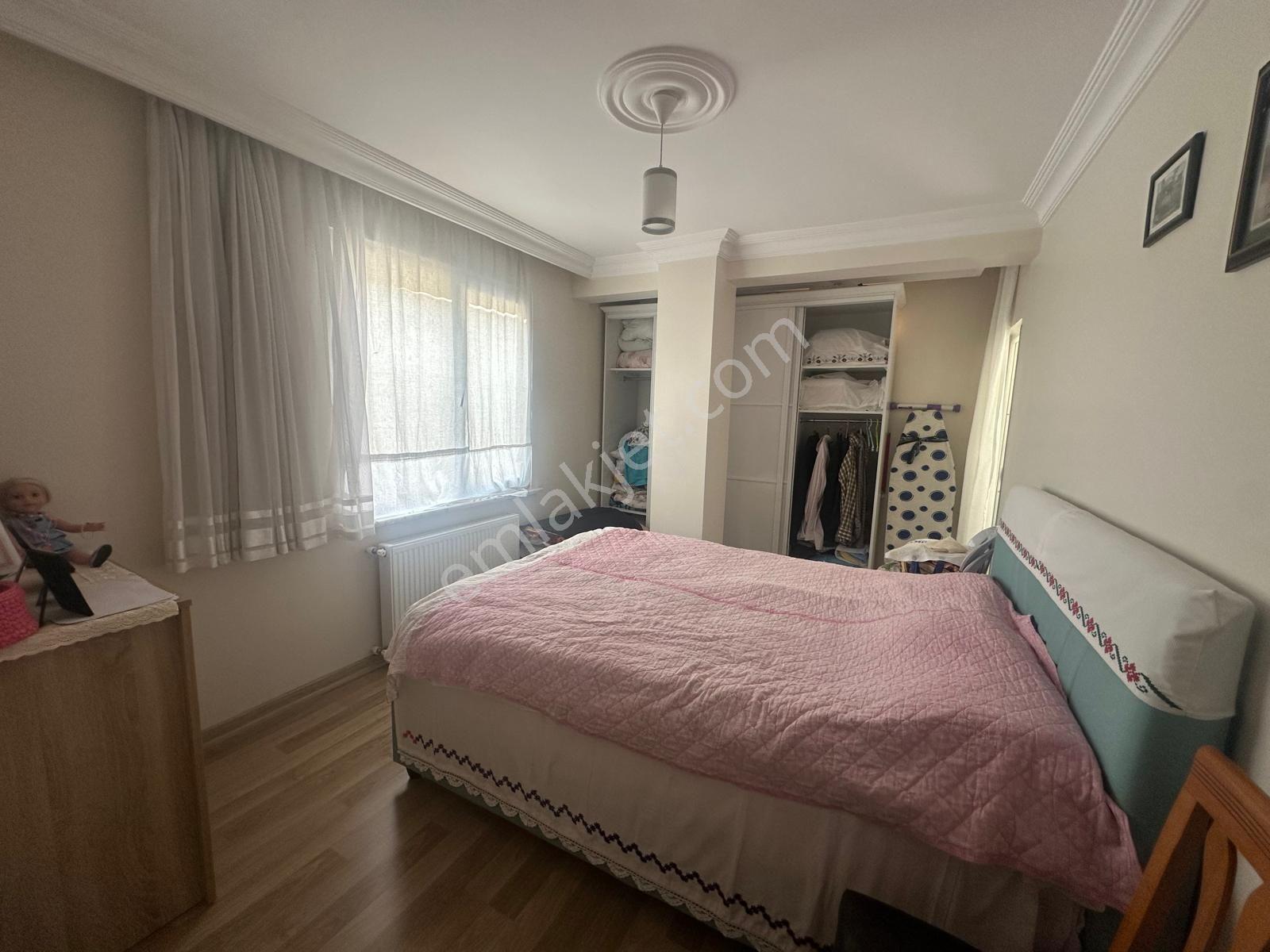 Yıldız Dan Hürriyette Kredili 2+1 Uygun Fiyatlı Ara Kat Acil — fotoğraf 5