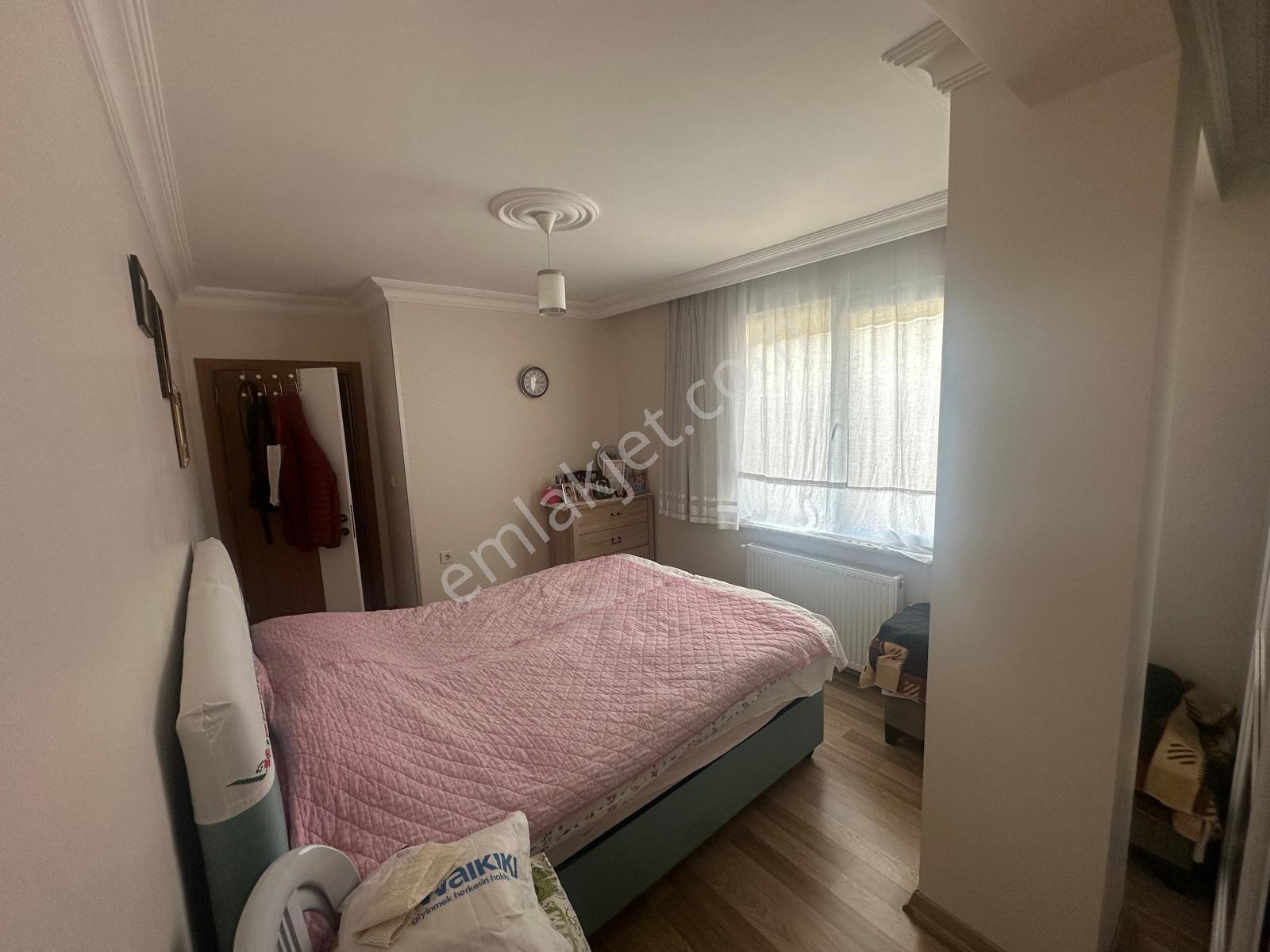 Yıldız Dan Hürriyette Kredili 2+1 Uygun Fiyatlı Ara Kat Acil — fotoğraf 6