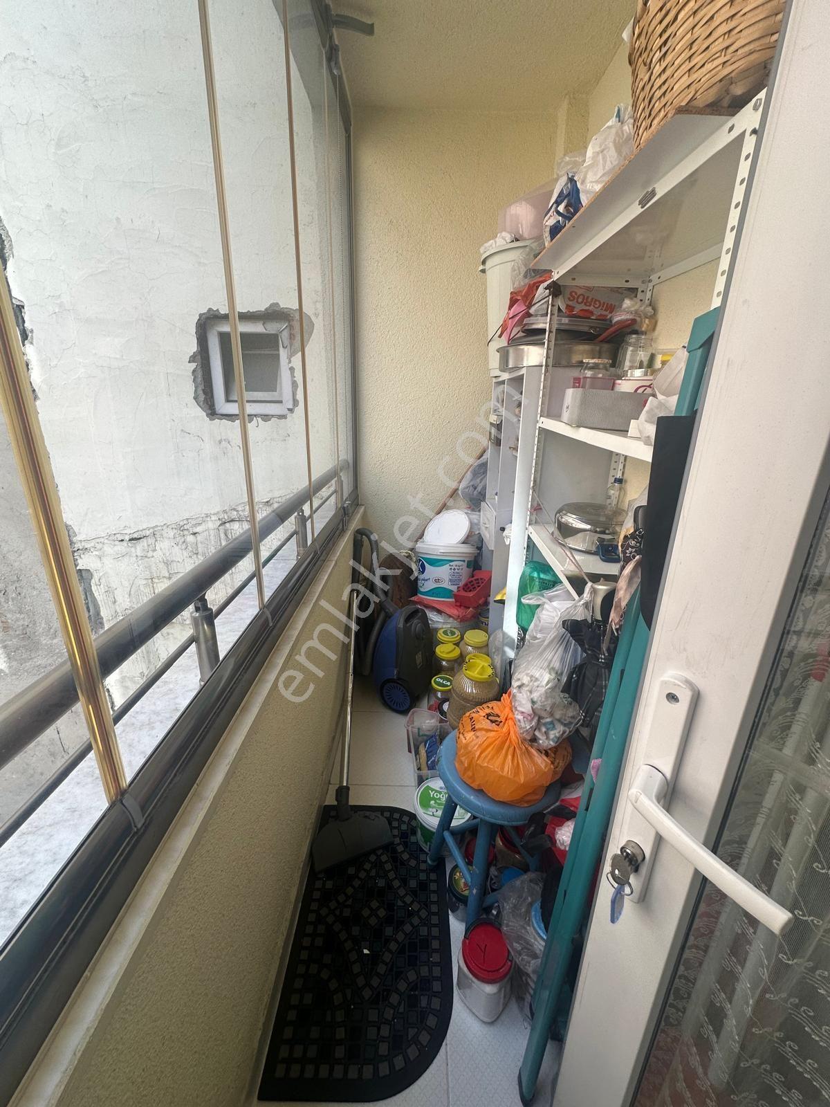 Yıldız Dan Hürriyette Kredili 2+1 Uygun Fiyatlı Ara Kat Acil — fotoğraf 7