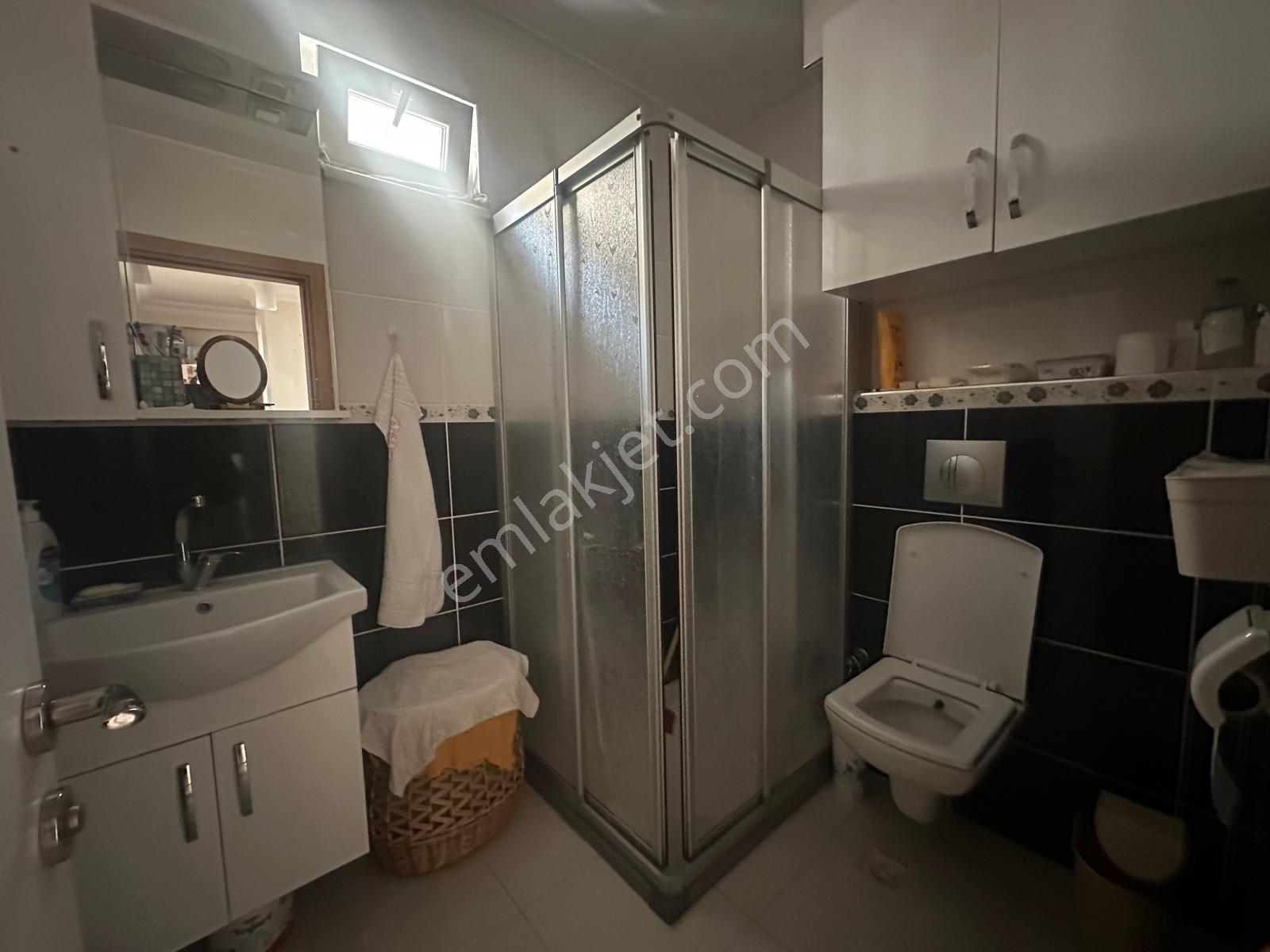 Yıldız Dan Hürriyette Kredili 2+1 Uygun Fiyatlı Ara Kat Acil — fotoğraf 10