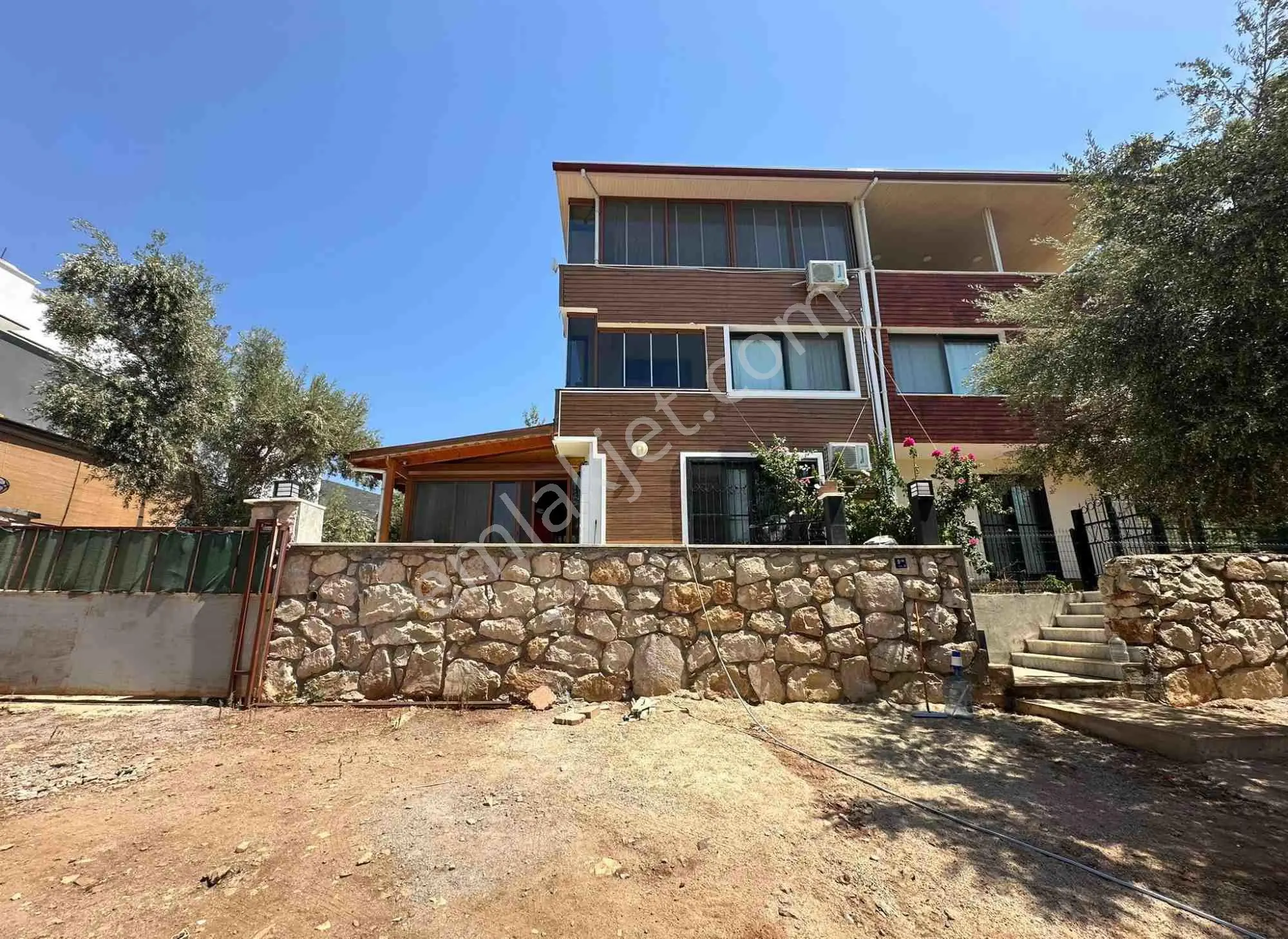 Denize Yakın, Merkezi Konumda 3+1 İkiz Villa — fotoğraf 2