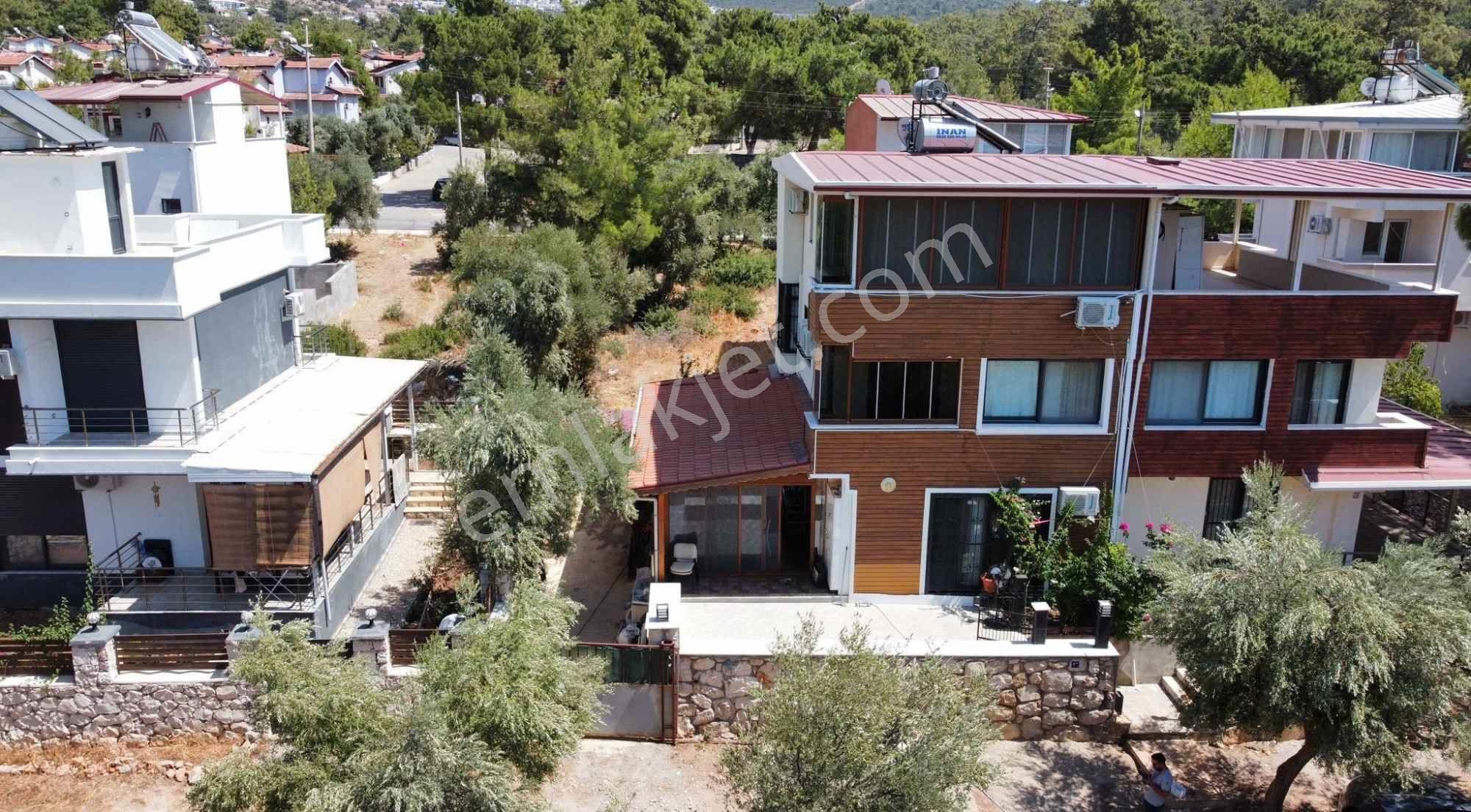 Denize Yakın, Merkezi Konumda 3+1 İkiz Villa — fotoğraf 7