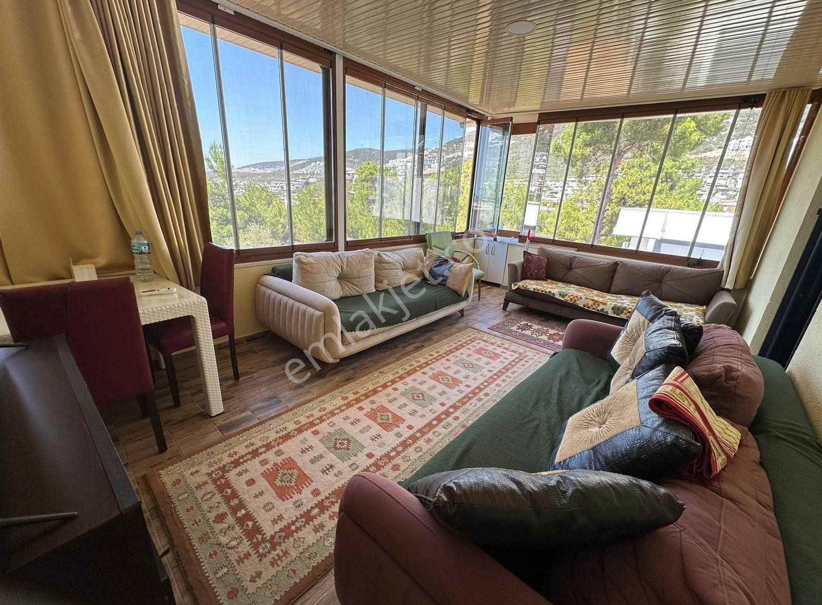 Denize Yakın, Merkezi Konumda 3+1 İkiz Villa — fotoğraf 21