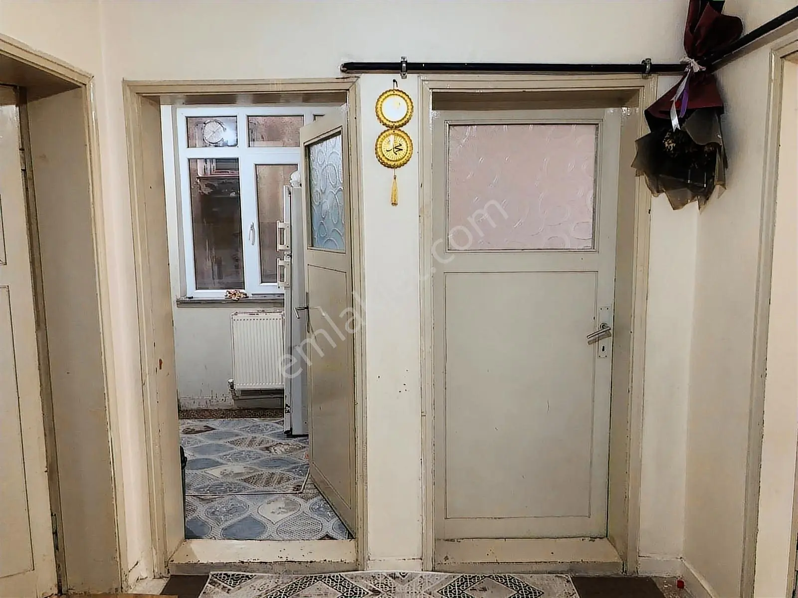 C.k'dan Ülkü İlköğretim Okulu Yanında Ara Kat 2+1 Satılık Daire — fotoğraf 11