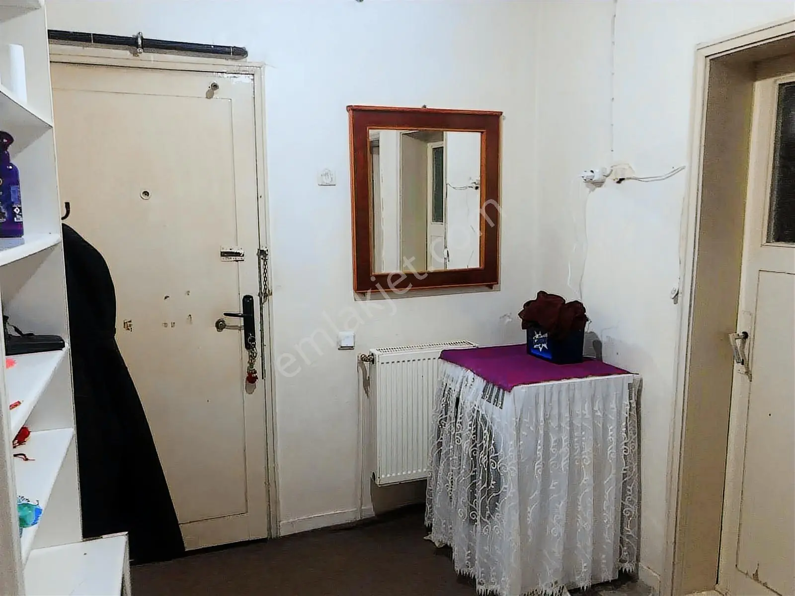 C.k'dan Ülkü İlköğretim Okulu Yanında Ara Kat 2+1 Satılık Daire — fotoğraf 12