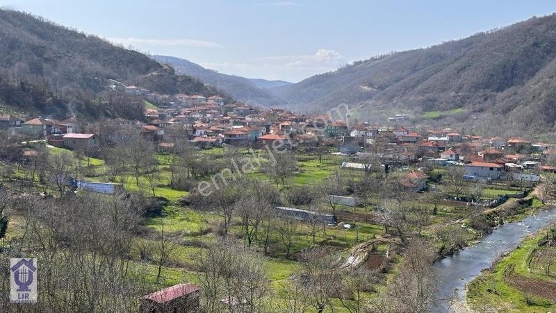 Lir Den Çanakkale Biga Yolindi De Satılık Müstakil 135m2 Bahçe — fotoğraf 8