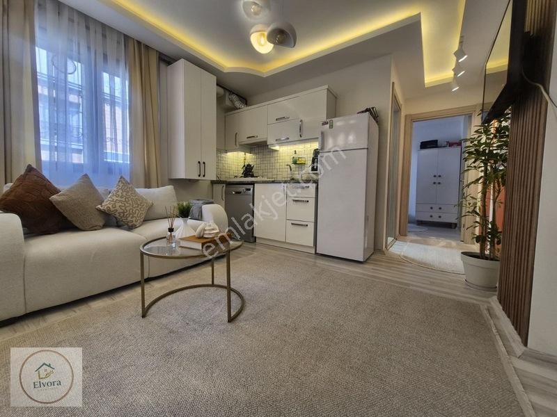 Buca Tınaztepe Kampüsü Yakınında Eşyalı 2+0 Daire — fotoğraf 2